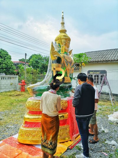 พระแก้วมรกต หน้าตัก 60 นิ้ว