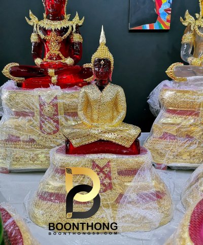 พระแก้วมรกต หน้าตัก 20 นิ้ว