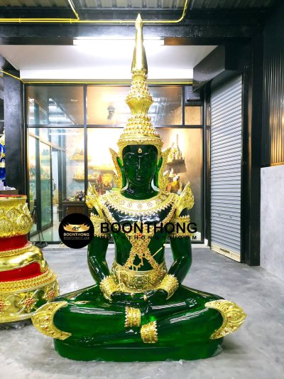 พระแก้วมรกต หน้าตัก 50 นิ้ว พิมพ์เก่า