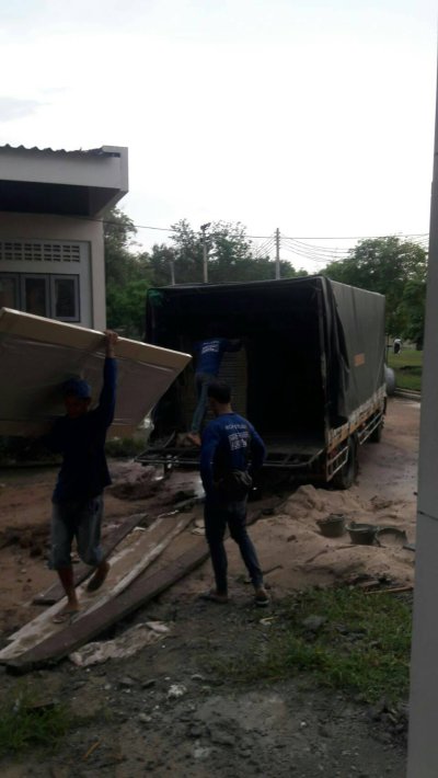 หน้างานประตูไฟเบอร์กลาส
