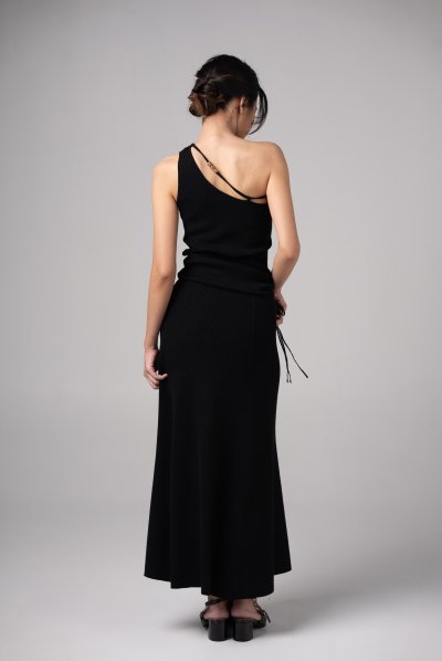 KNIT ONE SHOULDER ASYMMETRIC TOP