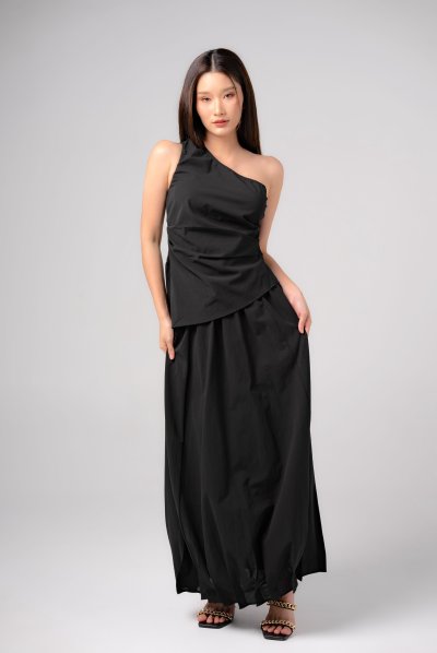 ONE-SHOULDER TOP