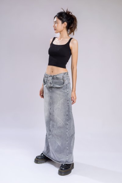 BLEACH DENIM STRAP DETAIL SKIRT
