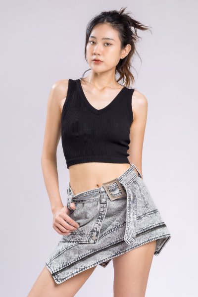 BLACK WASH ZIPPER DETAIL SHORT SKIRT