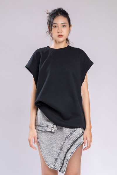 RELAXED FIT T-SHIRT