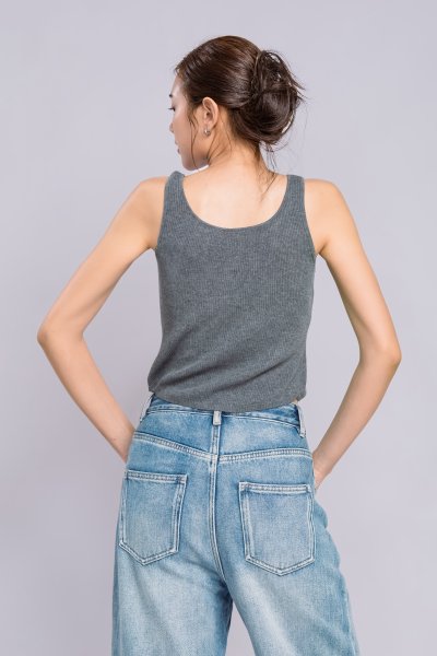 KNITTING LONG SLEEVE AND TANK TOP SET