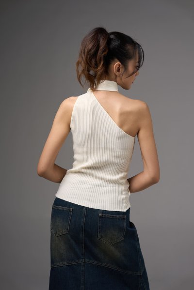 ONE SHOULDER TANK TOP