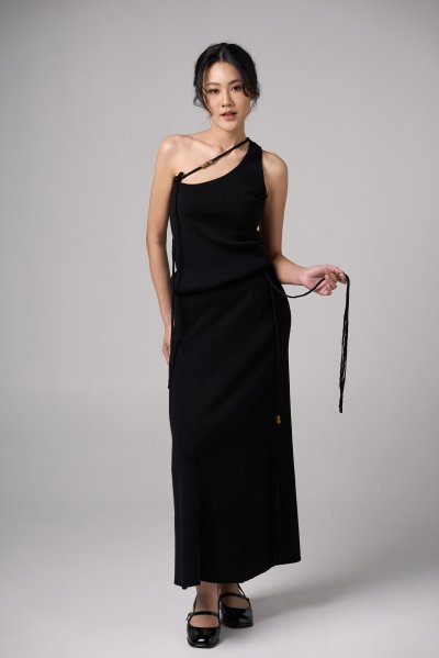 KNIT ONE SHOULDER ASYMMETRIC TOP