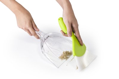 Sweepie Sparrow Broom & Dustpan