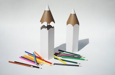 Dinsor (Stationery Container)