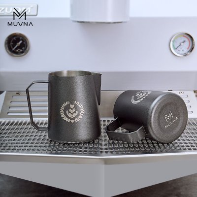 พิชเชอร์ B Style Italian Latte Cup