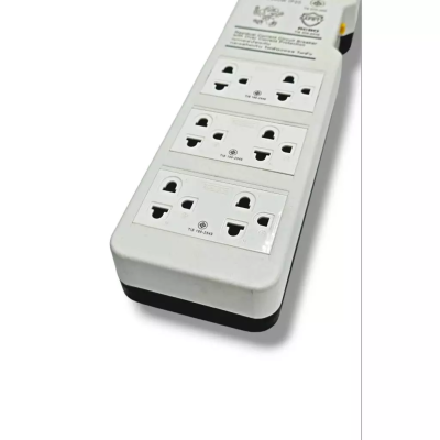 SUNTECH ชุดปลั๊กพ่วง PGB 16A มี 6ช่อง รุ่นมีเบรคเกอร์กันกระแสไฟเกิน ไฟรั่ว ไฟช็อต ความยาว 3 , 5 เมตร ขนาดสายไฟ 1.5 Sq.mm