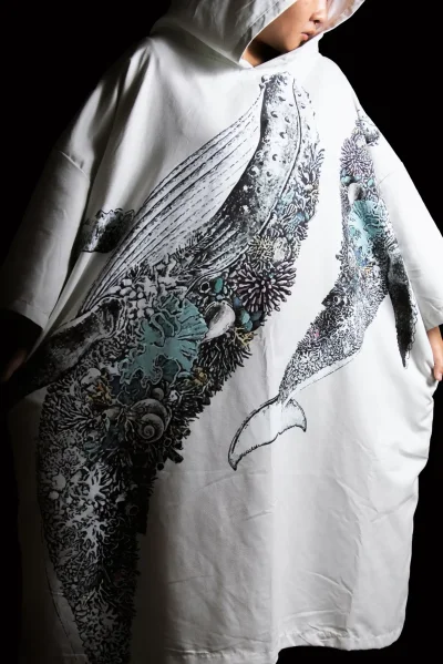Odyssey™ PonchoPremium SILK hypoallergenic