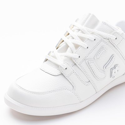 COM WHITE