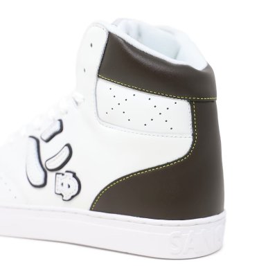 CD WHITE BROWN