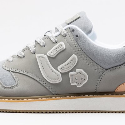 CREPE GRAY
