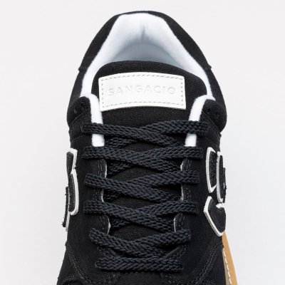 CREPE BLACK