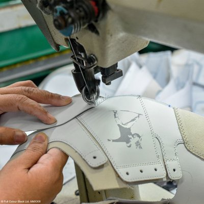 COM BRANDALISED กราฟฟีตี้ COM BRANDALISED กราฟฟีตี้