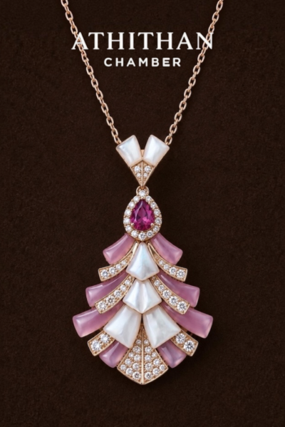 LE COSTUME Necklace