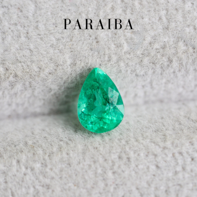 0.73 กะรัต / พาไรบ้า (Bluish Green)