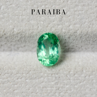 1.55 กะรัต / พาไรบ้า (Green)