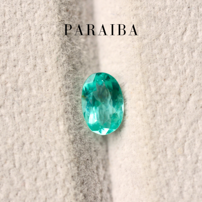 0.77 กะรัต / พาไรบ้า (Blue Green)