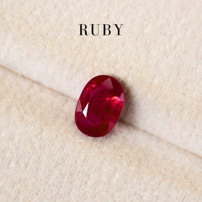 1.12 ct. / Sapphire (Pigeon's Blood Ruby) / H