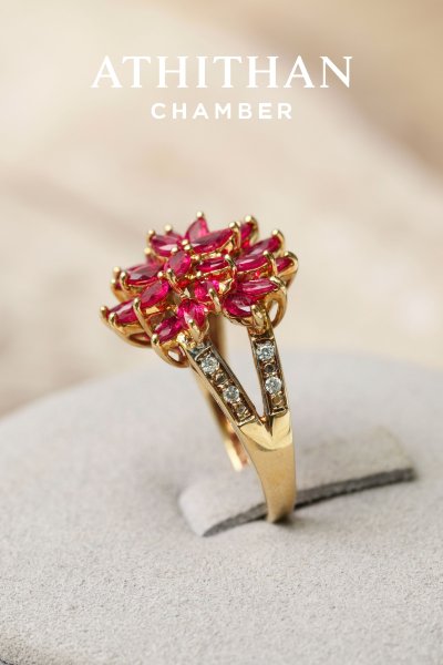 PIGEON BLOOD RUBY RING