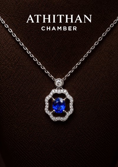 ORIENTAL FRAME Necklace