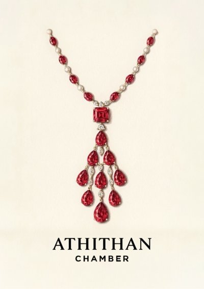 AN HEIR OF GRACE NECKLACE