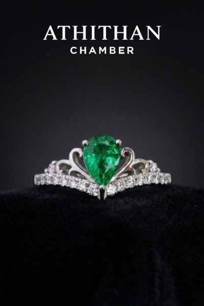 EMERALD Ring