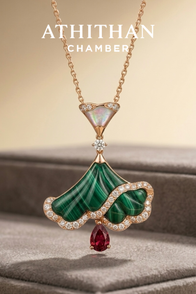 OPALINE DANCE - Garnet, Malachite & Mother of Pearl Pendant (พรีออเดอร์ 45 วัน)