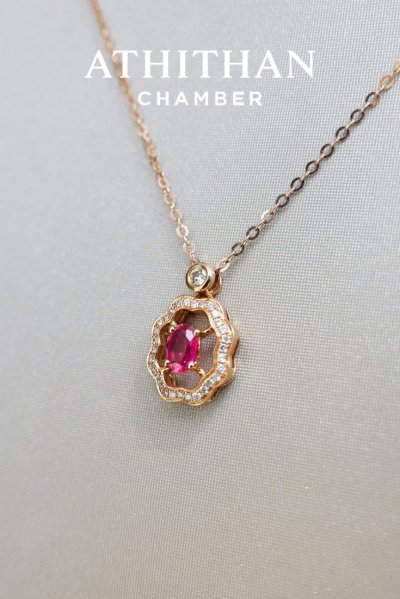 ORIENTAL FRAME -  Ruby Necklace
