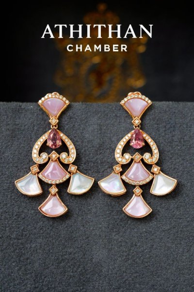 PETAL SERENADE - Padparadscha & Mother of Pearl Earrings (พรีออเดอร์ 45 วัน)