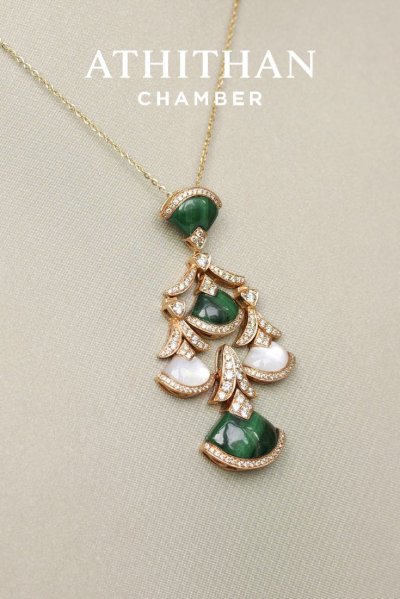 Malachite & Mother of Pearl Pendant