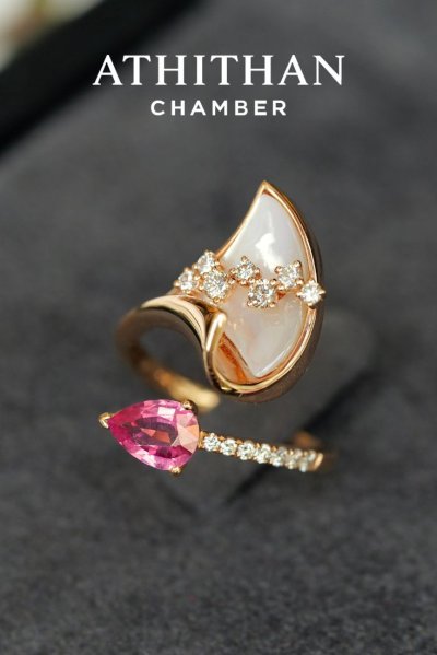 ROSELINE VEIL - Padparadscha & Mother of Pearl Ring