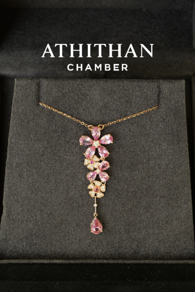BELLE FLEUR Pendant Necklace