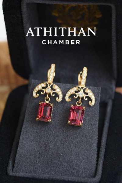 THE JEWELLED HARMONY Red Garnet Earrings