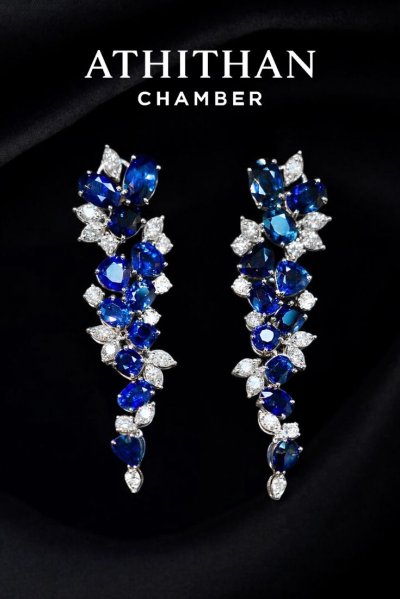ROYAL BLUE SAPPHIRE & Natural Diamonds Earrings