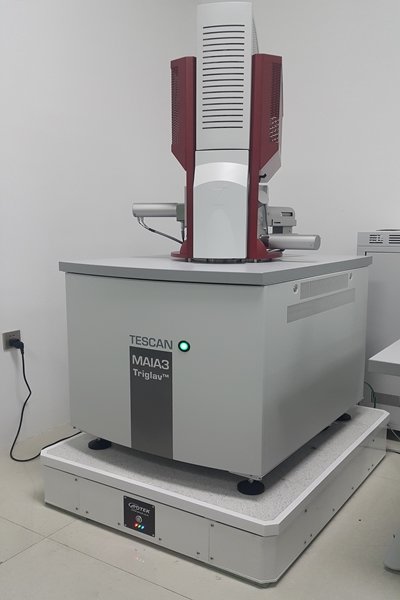 Base Platform Type Pneumatic Active Anti-Vibration System