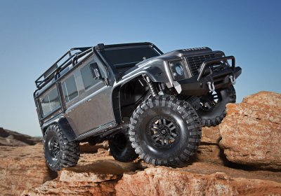 Traxxas TRX-4 Land Rover Defender 1/10 RTR Rock Crawler RC Adventure