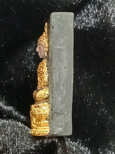 วัดอาวุธวิกสิตาราม