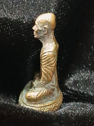 หลวงพ่อเดิม