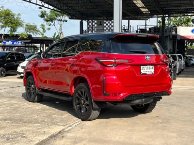 TOYOTA FORTUNER 2.8 GR SPORT 4WD AT YEAR 2022