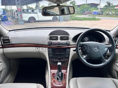 BENZ E220 CDI CLASSIC 2.2 AT ปี 2004