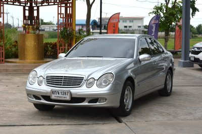 BENZ E220 CDI CLASSIC 2.2 AT ปี 2004