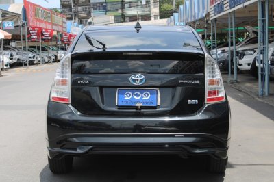 TOYOTA	PRIUS 1.8 HYBRID (TOP) 2011