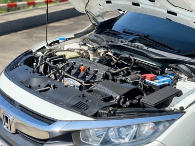HONDA CIVIC 1.8 E AT YEAR 2017