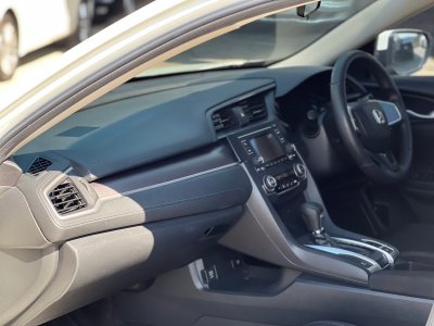 HONDA CIVIC 1.8 E AT YEAR 2017