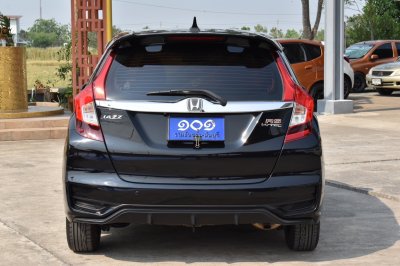 HONDA JAZZ 1.5 RS AT ปี 2018